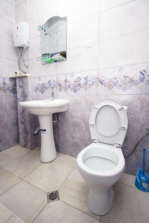 Tempus Hotel-Hostel Γιερεβάν Εξωτερικό φωτογραφία