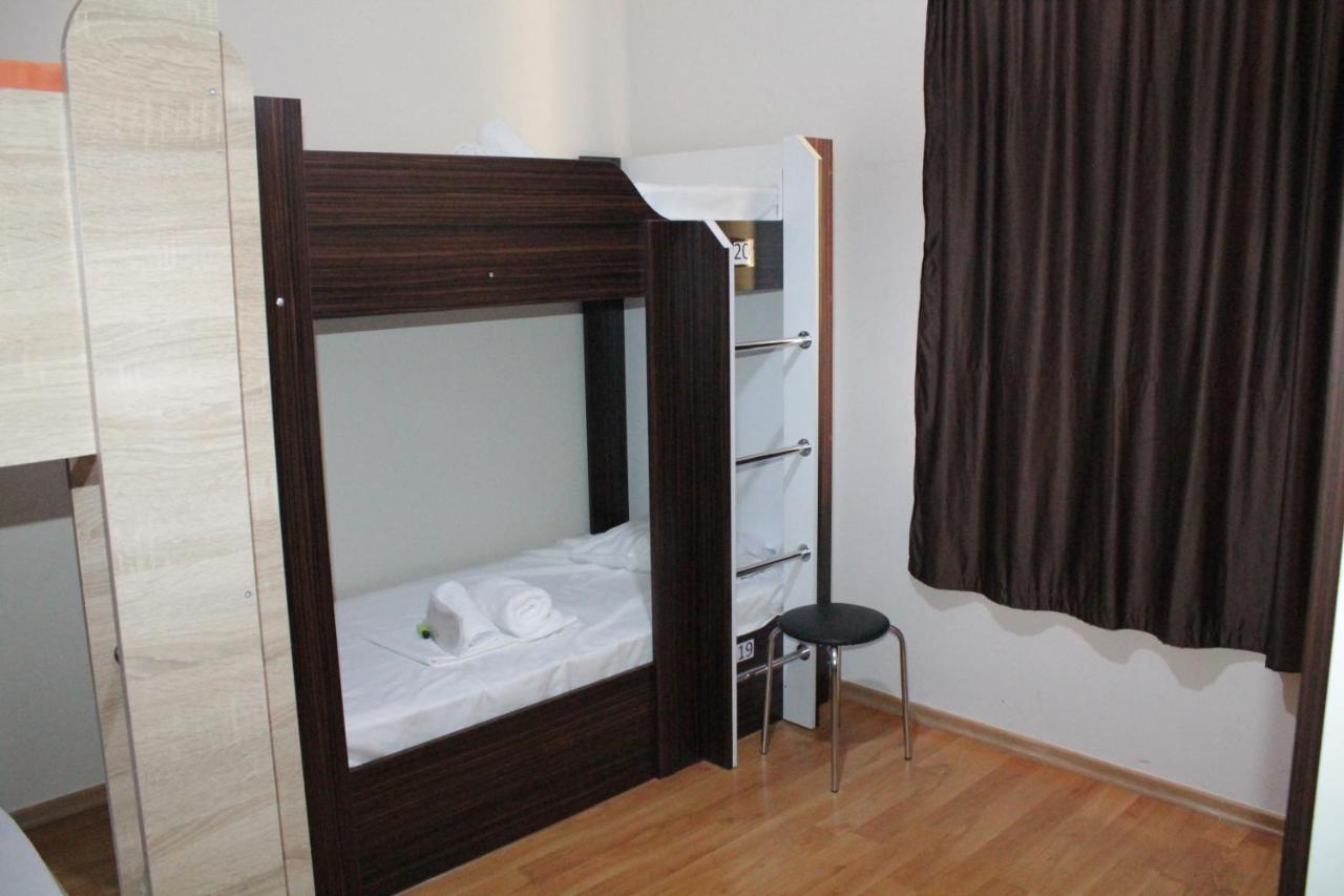 Tempus Hotel-Hostel Γιερεβάν Εξωτερικό φωτογραφία