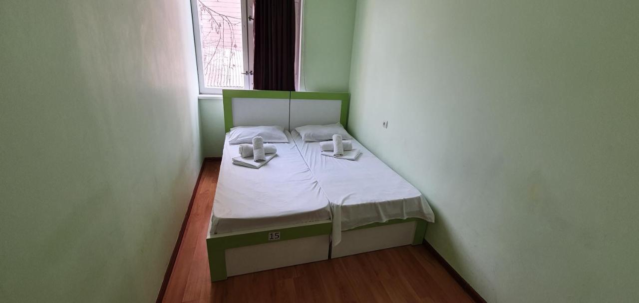 Tempus Hotel-Hostel Γιερεβάν Εξωτερικό φωτογραφία